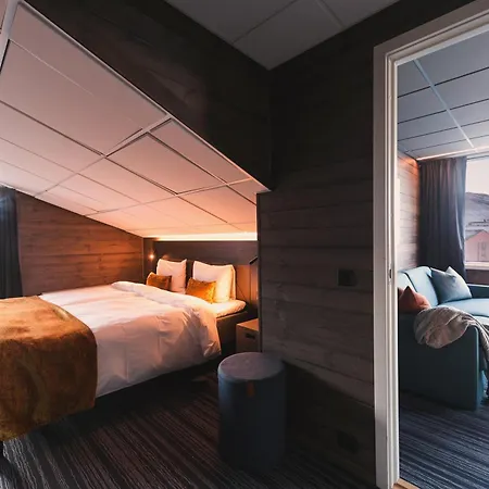 Svalbard | * Longyearbyen