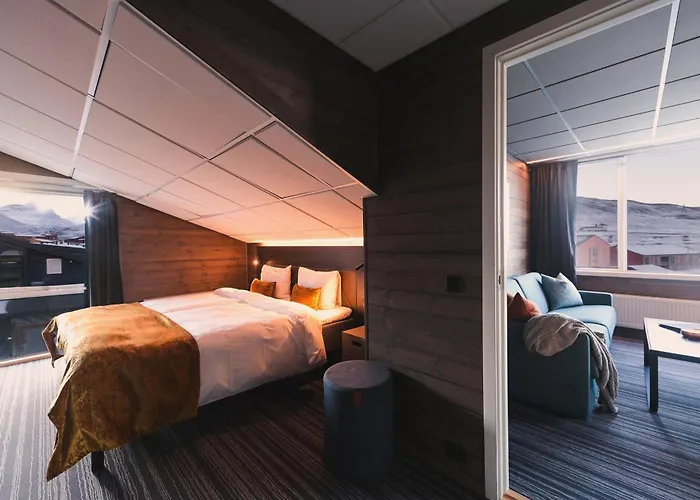 Svalbard | * Longyearbyen